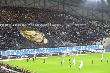 19-OM-LENS 03.jpg